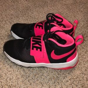 Girls Nike Basketball Shoes
